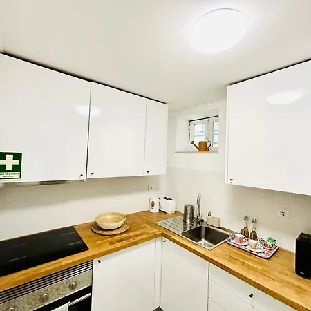 Apartment Gem Of Alfama Lissabon