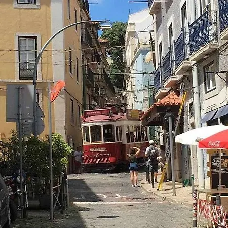 Gem Of Alfama Lissabon