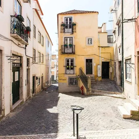 Gem Of Alfama * Lissabon